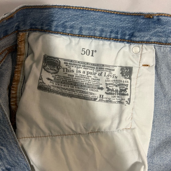 Levi’s 501 shorts - Picture 4 of 5